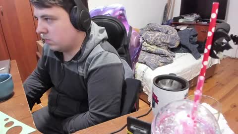 1141323  my Lord Mister Max   moms treasure online show from January 13, 2:00 pm