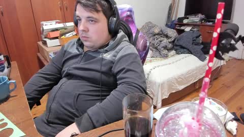 1141323  my Lord Mister Max   moms treasure online show from January 14, 3:04 pm