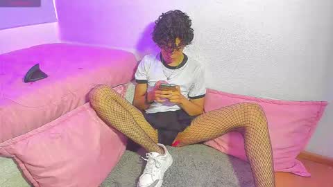 saint_dark online show from November 23, 2:50 pm