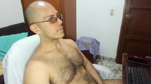 saintedy01 online show from April 15, 2:17 pm