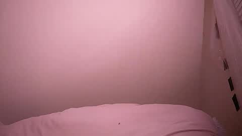 salmonman1305 online show from February 15, 12:49 am