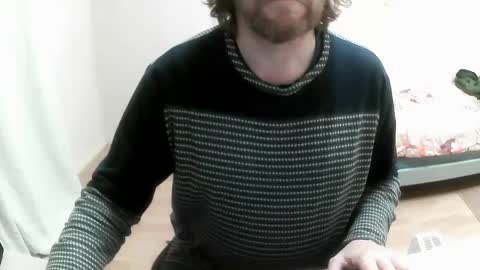 Snapshot of saltimbanquier chatting on January 7, 7:54 am Saltimbanquier Salt ou Banquier online show from January 7, 7:54 am