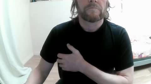 Snapshot of saltimbanquier chatting on January 10, 1:52 pm Saltimbanquier Salt ou Banquier online show from January 10, 1:52 pm