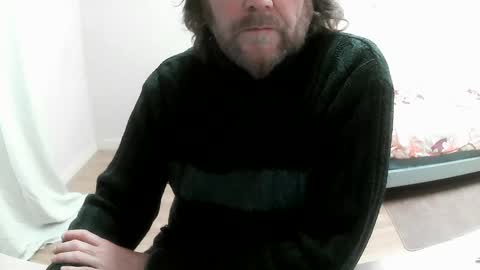 Snapshot of saltimbanquier chatting on January 31, 12:51 pm Saltimbanquier Salt ou Banquier online show from January 31, 12:51 pm