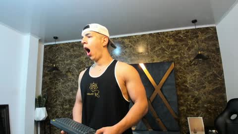 Snapshot of salvatore_damore chatting on January 13, 11:08 am SALVATORE online show from January 13, 11:08 am