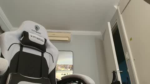 Snapshot of salvatore_montt chatting on October 30, 3:52 am salvatore_montt online show from October 30, 3:52 am