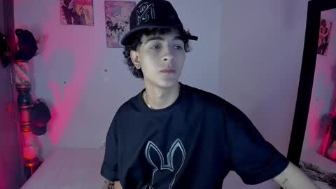 Snapshot of sam__cute chatting on January 12, 11:47 pm sam__cute online show from January 12, 11:47 pm