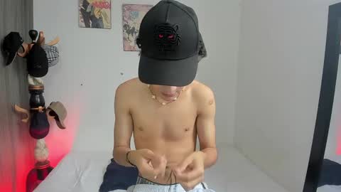 Snapshot of sam__cute chatting on December 30, 7:00 pm sam__cute online show from December 30, 7:00 pm