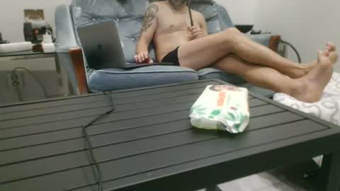 sam_love1985 online show from November 12, 11:42 pm