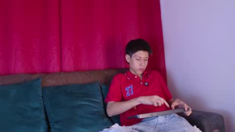 samael online show from April 13, 7:25 pm