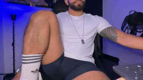 Sam Dornan online show from May 31, 4:13 am