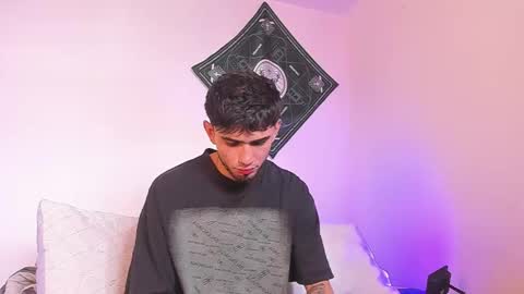 samevansx online show from February 20, 3:58 pm