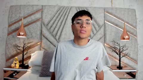 Samfrrost online show from April 6, 11:55 am