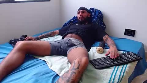 samir_music_ online show from March 16, 9:41 pm