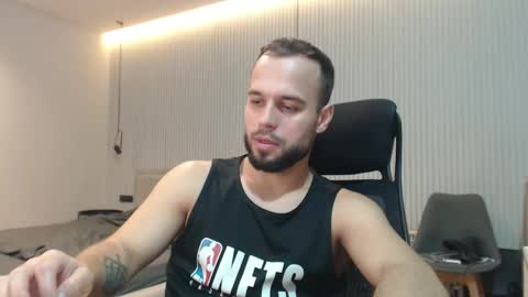 DeAlex online show from November 11, 7:08 pm