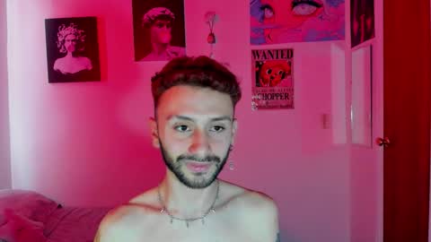 Snapshot of santi_mateo chatting on September 26, 3:54 pm Santi online show from September 26, 3:54 pm