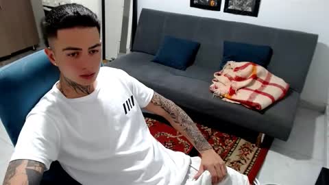 santi_ss online show from December 14, 12:17 am