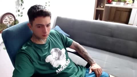 santi_ss online show from March 31, 1:07 am