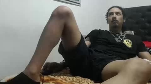 Snapshot of santiagoxxxtreme_ chatting on September 8, 2:27 pm Santiago online show from September 8, 2:27 pm