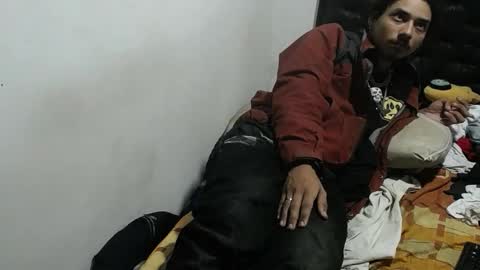Snapshot of santiagoxxxtreme_ chatting on October 19, 5:34 am Santiago online show from October 19, 5:34 am