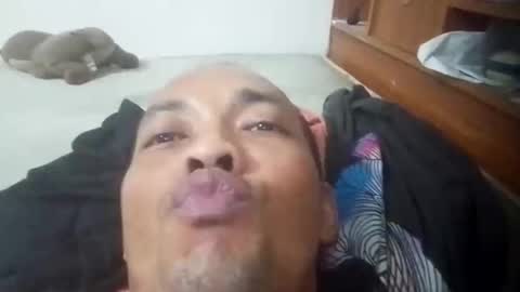 santichai561323 online show from September 20, 9:04 pm