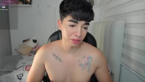 Mr. Santiago online show from June 3, 1:35 pm