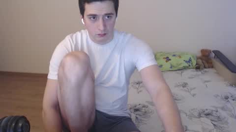 Snapshot of sasha_calvin chatting on October 18, 12:21 pm sasha_calvin online show from October 18, 12:21 pm