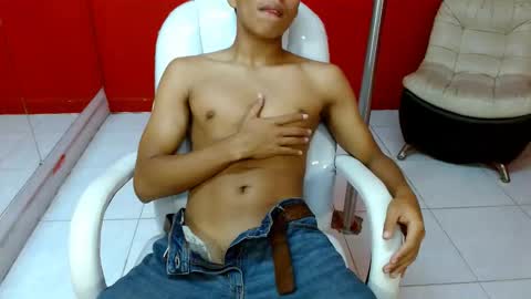 saulmejia6 online show from March 2, 4:47 pm