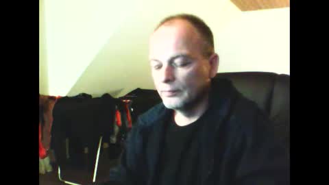 schnibschnab online show from March 6, 4:09 am