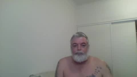 Snapshot of schooner73 chatting on February 9, 10:21 pm Schooner73 online show from February 9, 10:21 pm