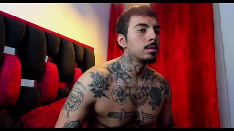 Alejandro help me to reach 200 thumps up online show from March 18, 7:22 am