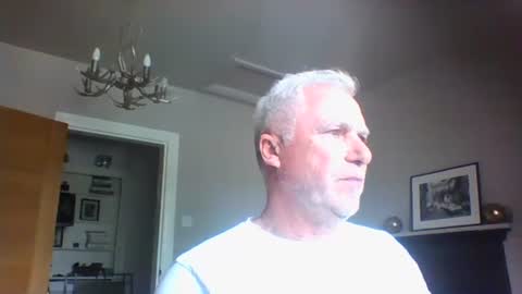 scoti55 online show from April 15, 1:55 pm