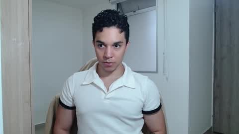 Twitter Scott brasher1 Instagram Camiloestuardo2 online show from January 6, 8:39 pm