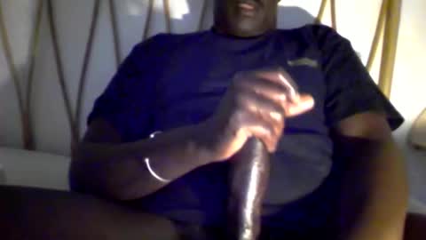 Snapshot of seanbaptiste chatting on September 22, 8:47 am Idris online show from September 22, 8:47 am
