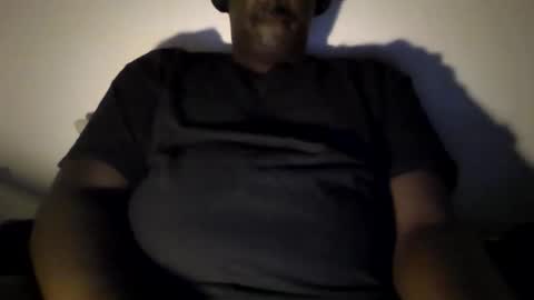 Snapshot of seanbaptiste chatting on September 11, 11:15 pm Idris online show from September 11, 11:15 pm