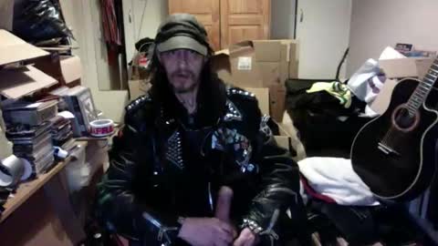 seasidesteve71 online show from April 19, 3:17 am