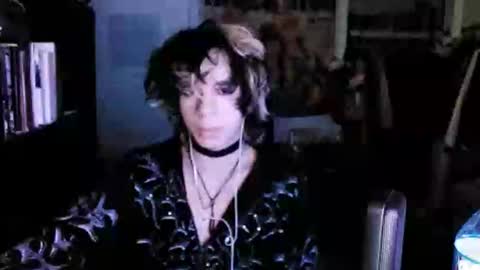 Moxie online show from March 7, 5:27 am