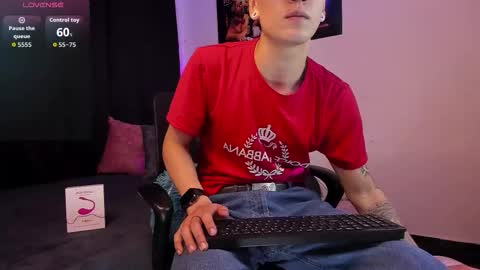 Snapshot of sebas_maverick chatting on September 21, 4:23 am Sebastian online show from September 21, 4:23 am