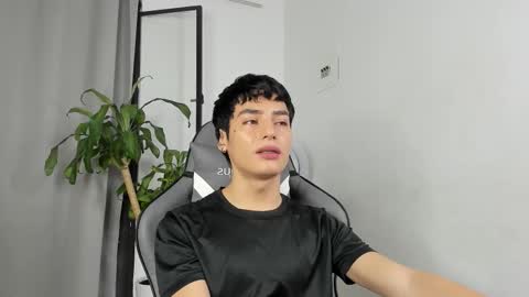 sebastian online show from January 12, 3:49 pm