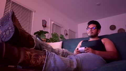 sebasbilbao7 online show from April 17, 1:41 am