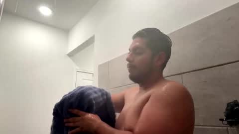 sebasbilbao7 online show from April 12, 6:48 am