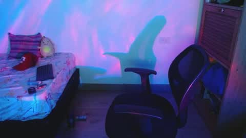 Sebas online show from April 4, 9:39 am