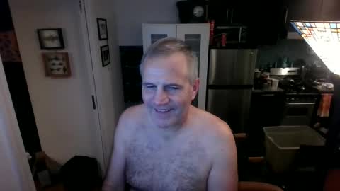 Snapshot of seductivesouthsider chatting on October 20, 6:17 am MickJager online show from October 20, 6:17 am