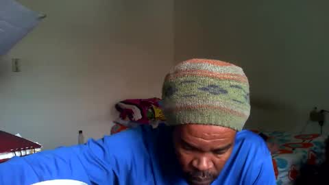 Snapshot of semental24cm chatting on December 26, 3:20 pm semental24cm online show from December 26, 3:20 pm