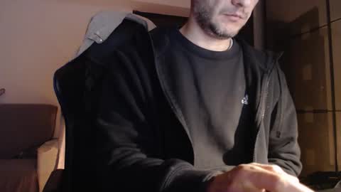 senorneby online show from November 24, 6:31 pm