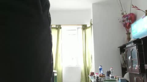 Snapshot of senyeiblack chatting on February 2, 10:06 pm Jose online show from February 2, 10:06 pm