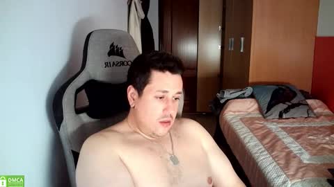 Snapshot of sergio95n chatting on October 23, 2:09 pm Pollos online show from October 23, 2:09 pm