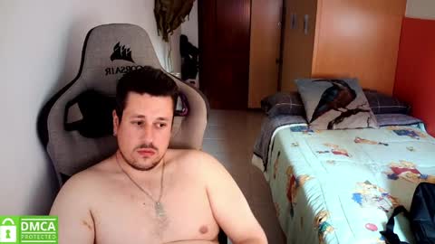 Pollos online show from May 28, 3:10 pm