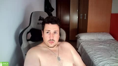 Snapshot of sergio95n chatting on September 14, 2:30 pm Pollos online show from September 14, 2:30 pm