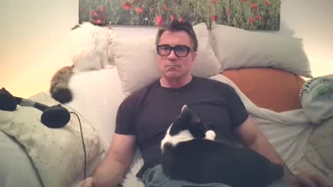 Sexurbation online show from April 4, 8:50 pm